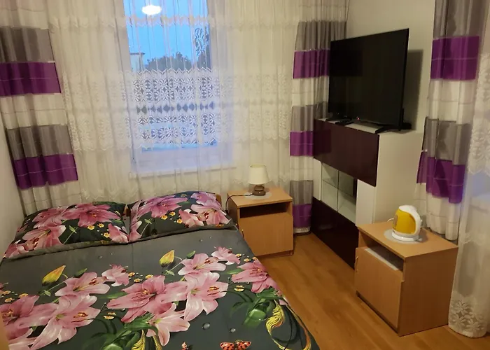 Δωμάτια σε οικογενειακή κατοικία 