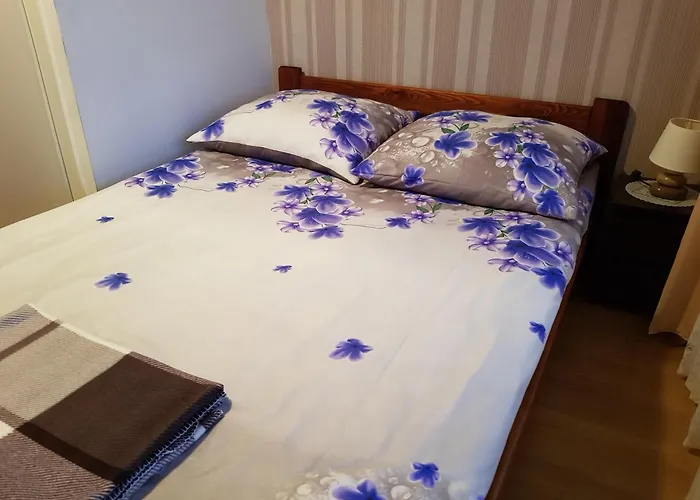 Δωμάτια σε οικογενειακή κατοικία 